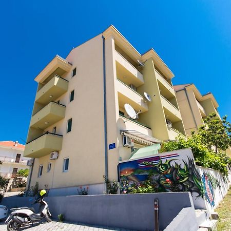 Apartments Katic Trogir Exterior photo